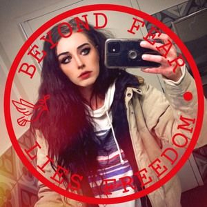 Meet your Posher, Tehani